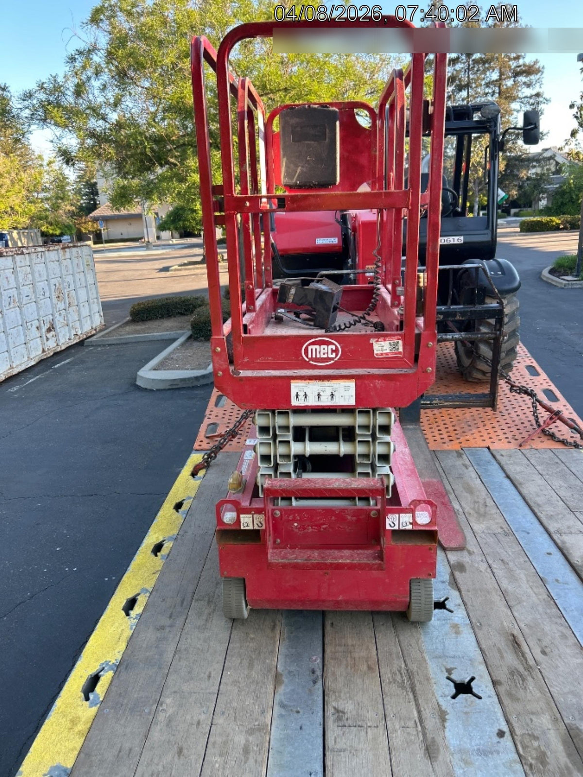 2020 MEC 1330SE Solid NM Tires, Steel Swing out Doors, LCS, Beacon, 900W Inverter