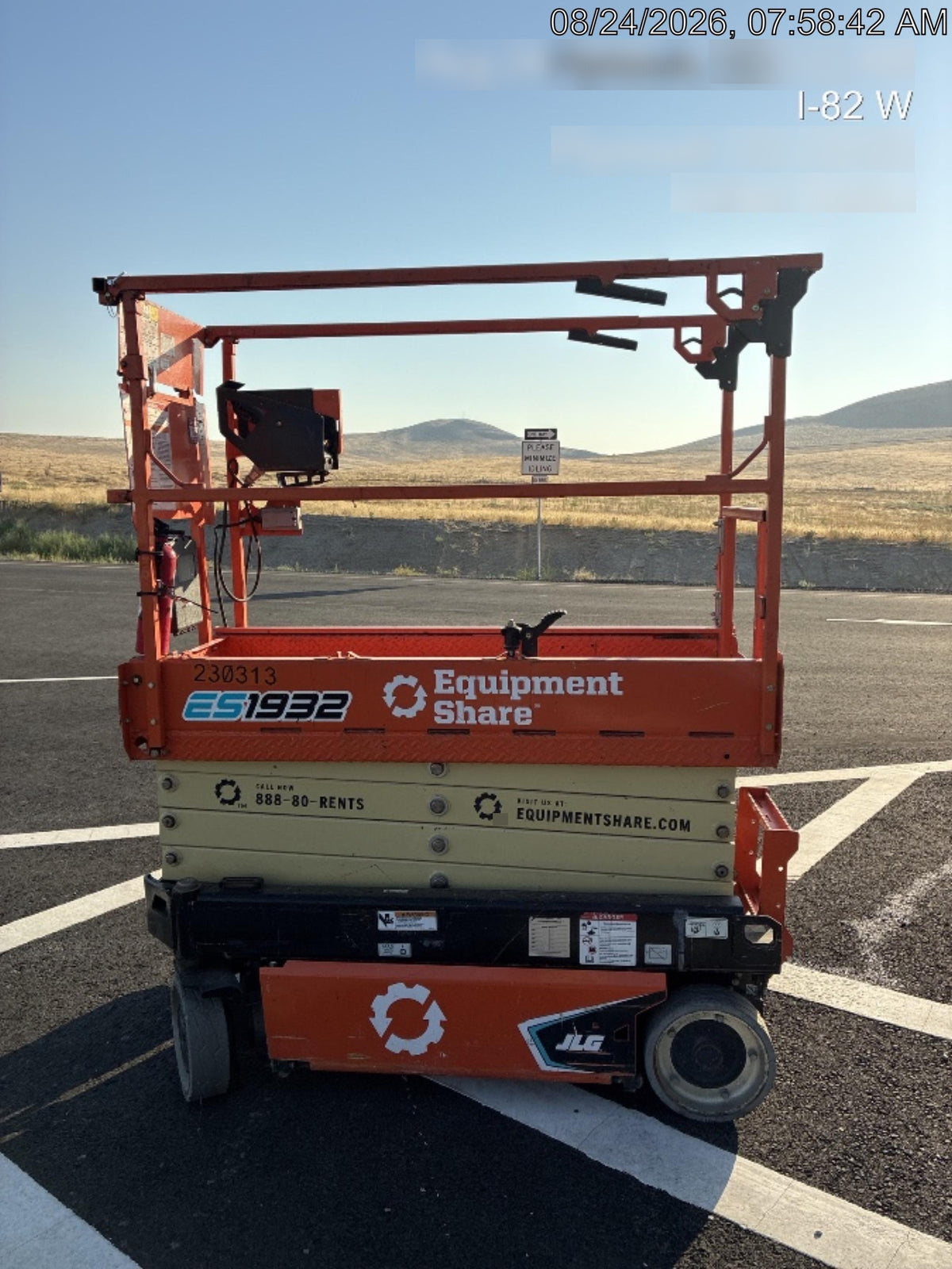 2022 JLG ES1932