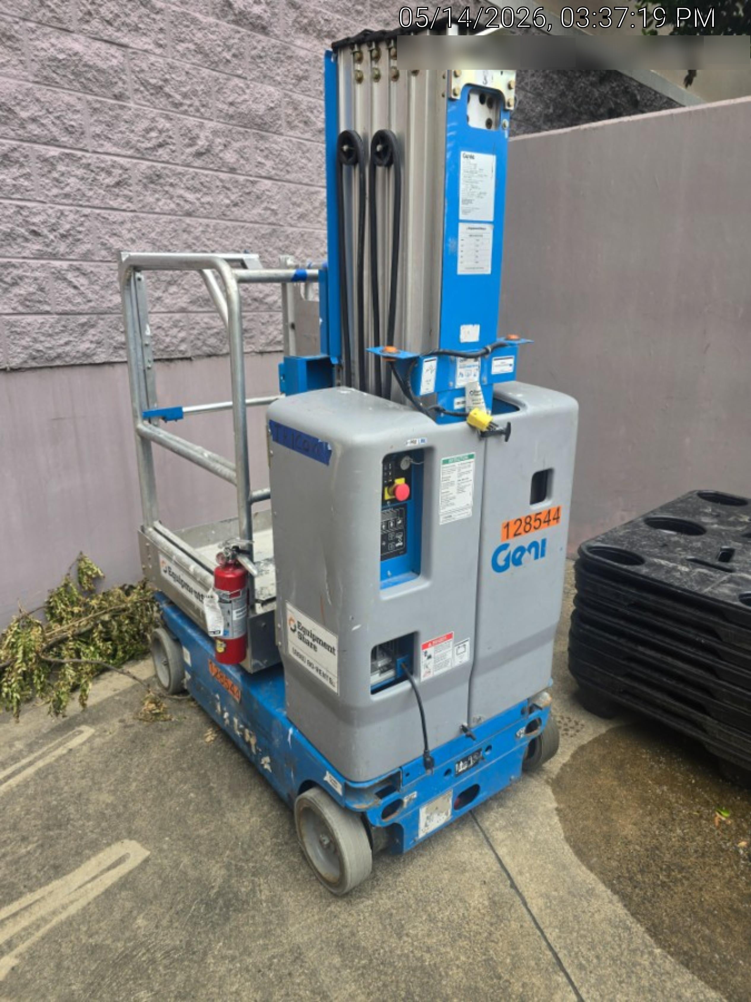 2021 GENIE GR-20
