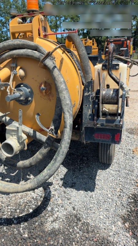 2023 Vac-Tron LP573XDT T4 Koehler Diesel Engine, 500 Gallon Debris Tank, x2 100 Gallon Water Tanks