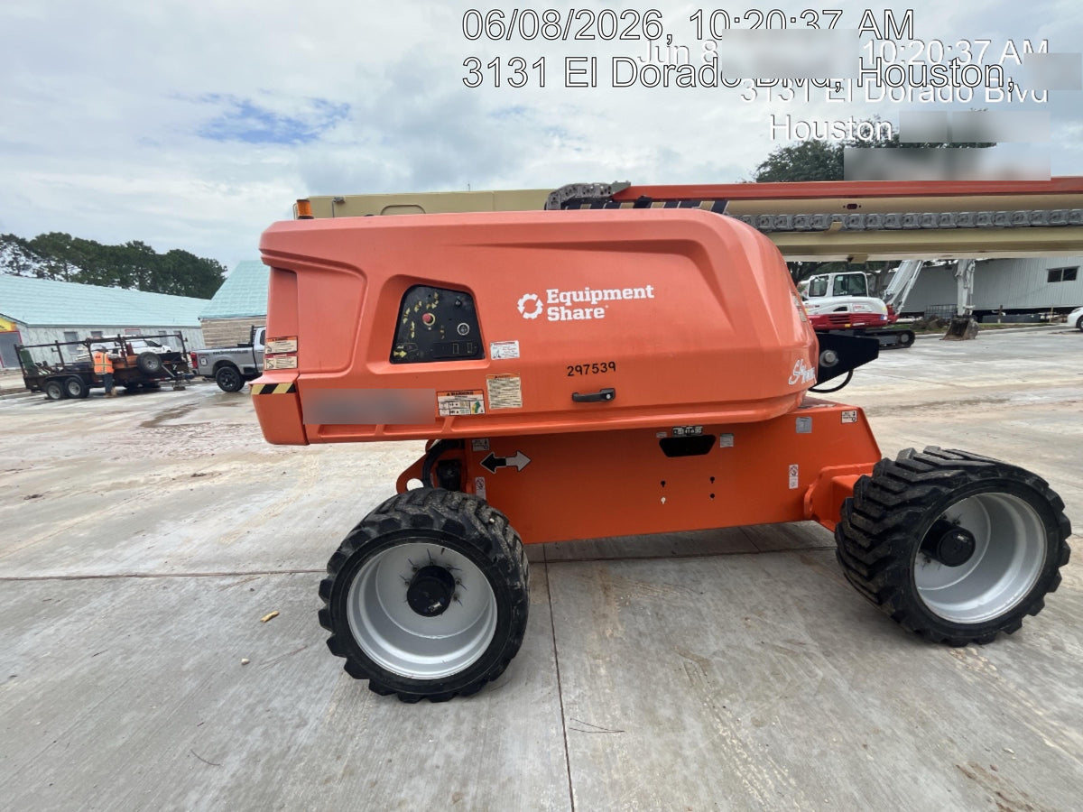2023 JLG 660SJ