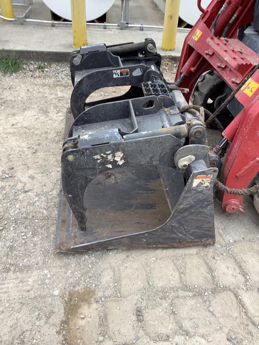 2020 PALADIN 72" Scrap Grapple Bucket - Paladin