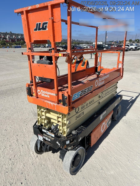2022 JLG ES2632
