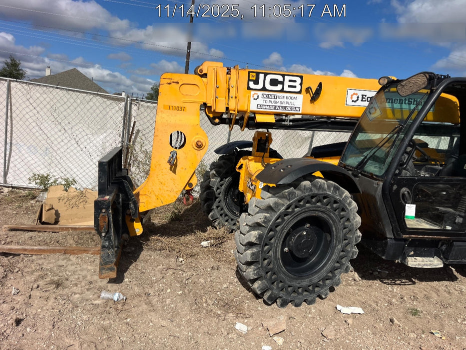 2020 JCB 509-42 Cab/Heat/Air, Solid Tires, Work Lights, Beacon, Aux Hydraulics, Back up Alarm, Lifting Eye, ES Decals