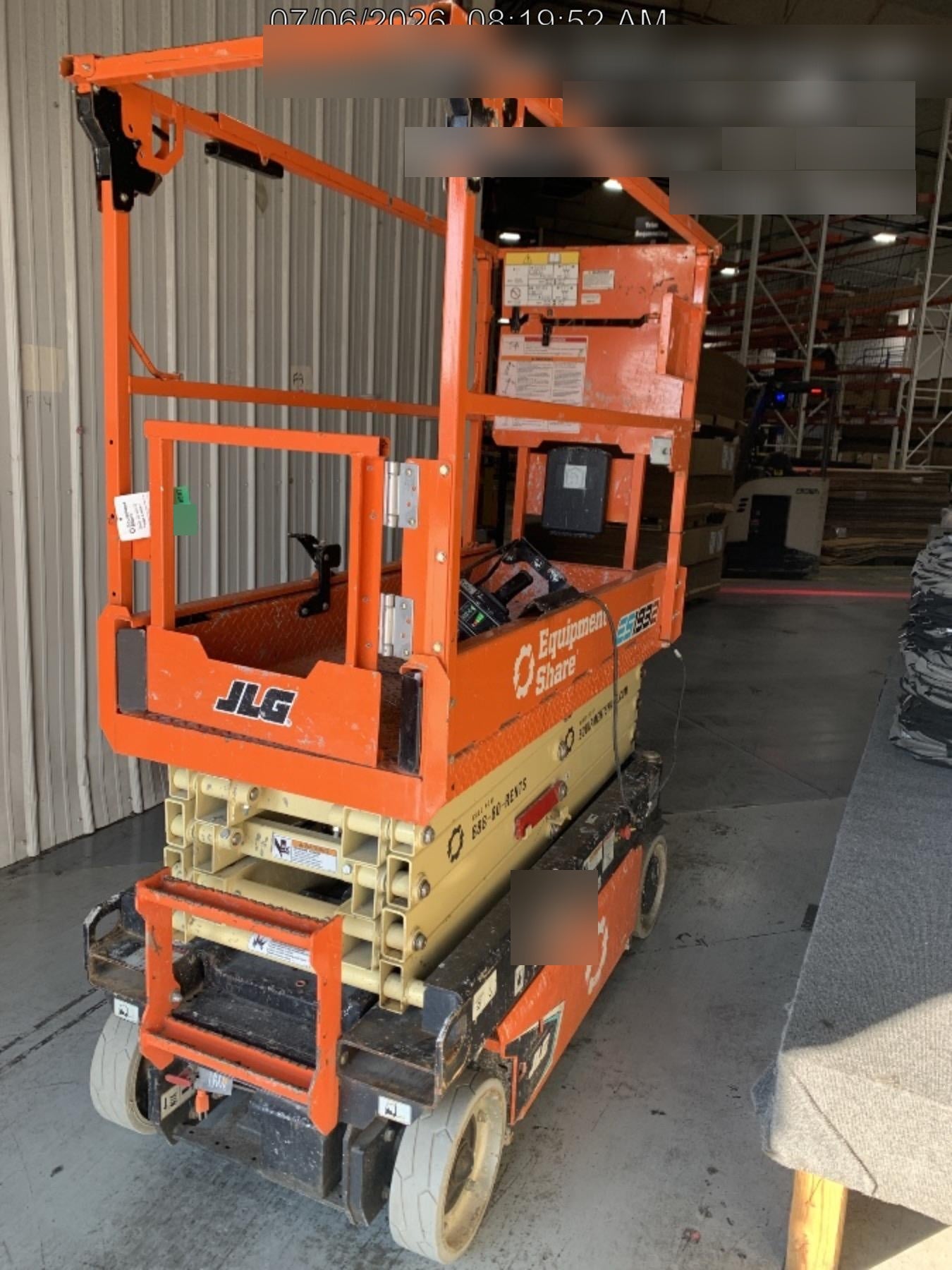 2023 JLG ES1932