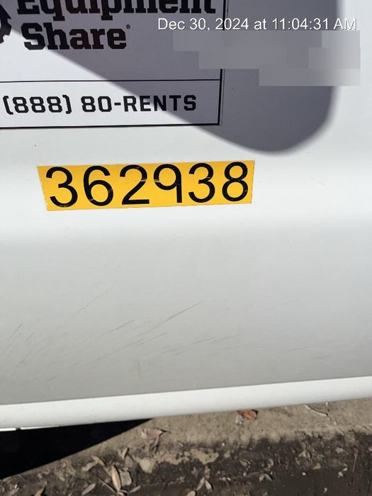 2023 CHEVROLET Express Van - Rental