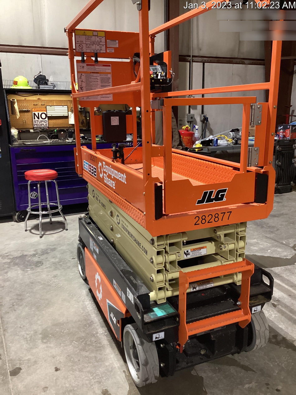 2022 JLG ES1932