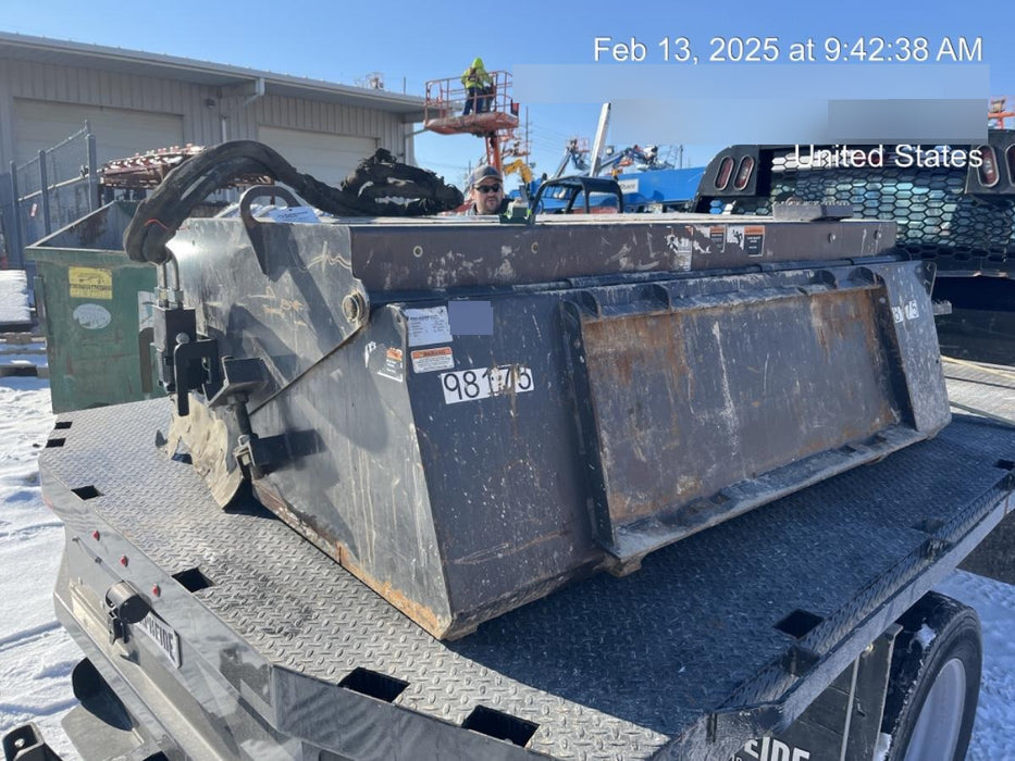 2020 PALADIN Sweepster SB72