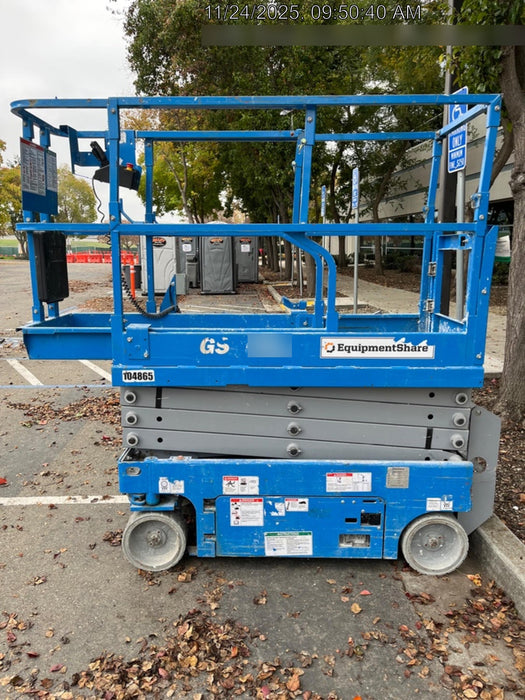 2020 Genie GS-1930 Solid Non Marking Tires, Beacon, Folding rails with half height swing gate, 800W Inverter