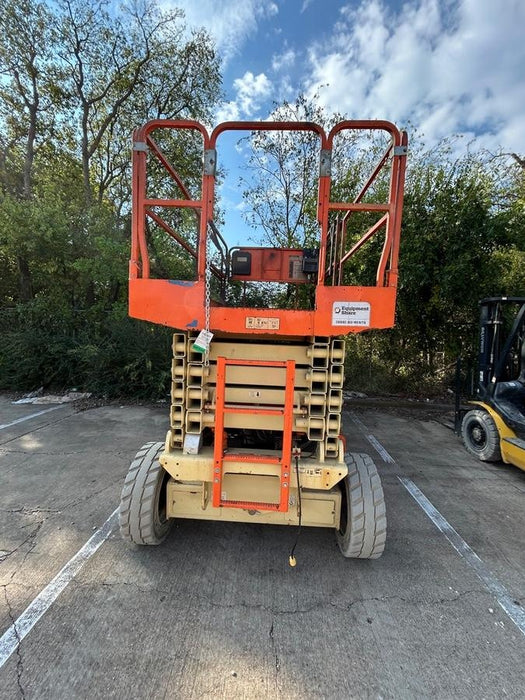 2019 JLG 4069LE Solid Non Marking Tires, Rotating Beacon