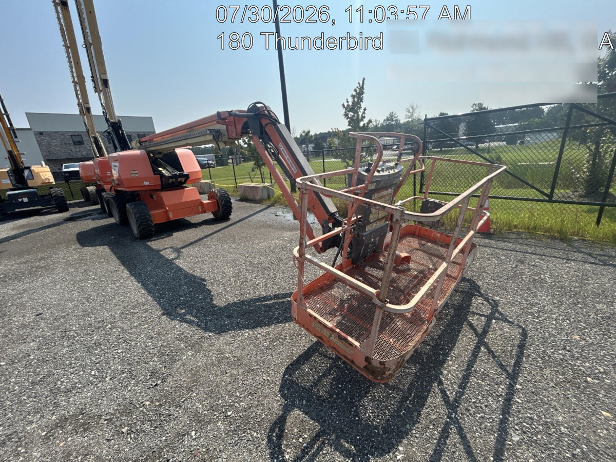 2019 JLG 660SJ