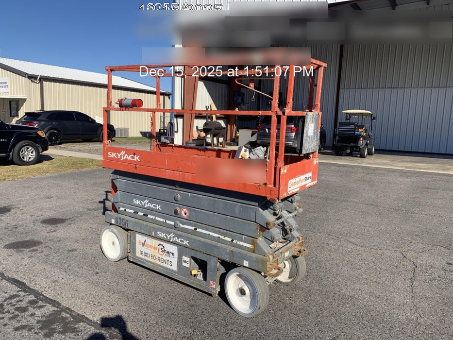 2017 SKYJACK SJIII-3226