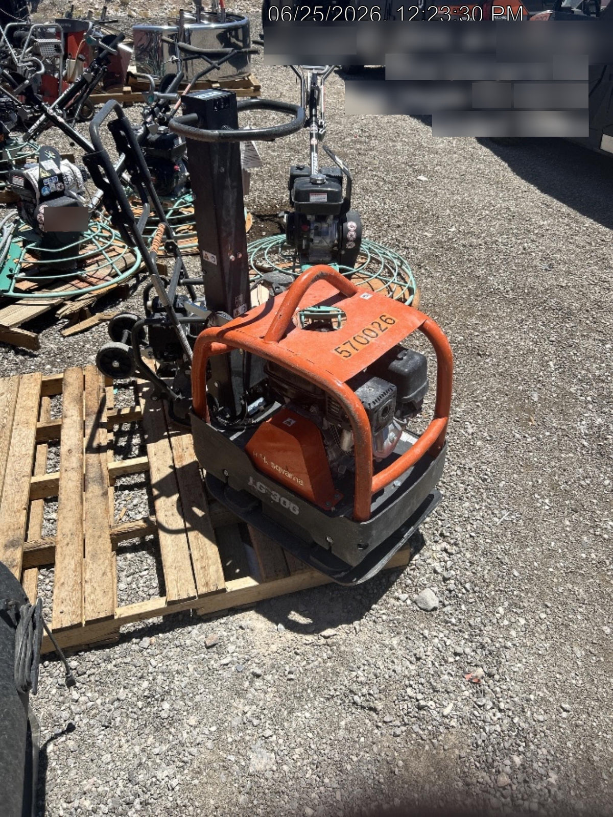 2025 HUSQVARNA LG300