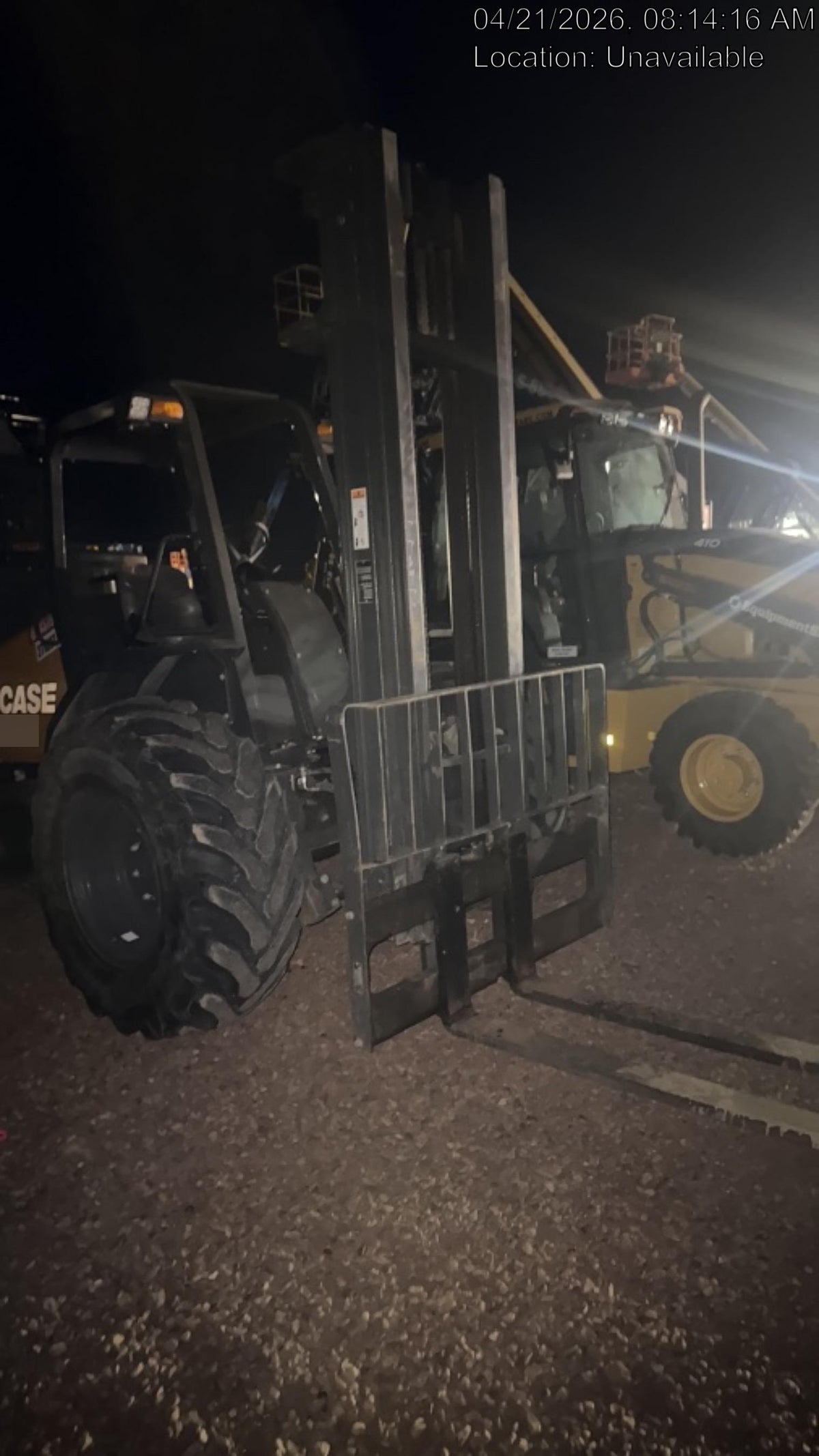 2023 CASE 588H