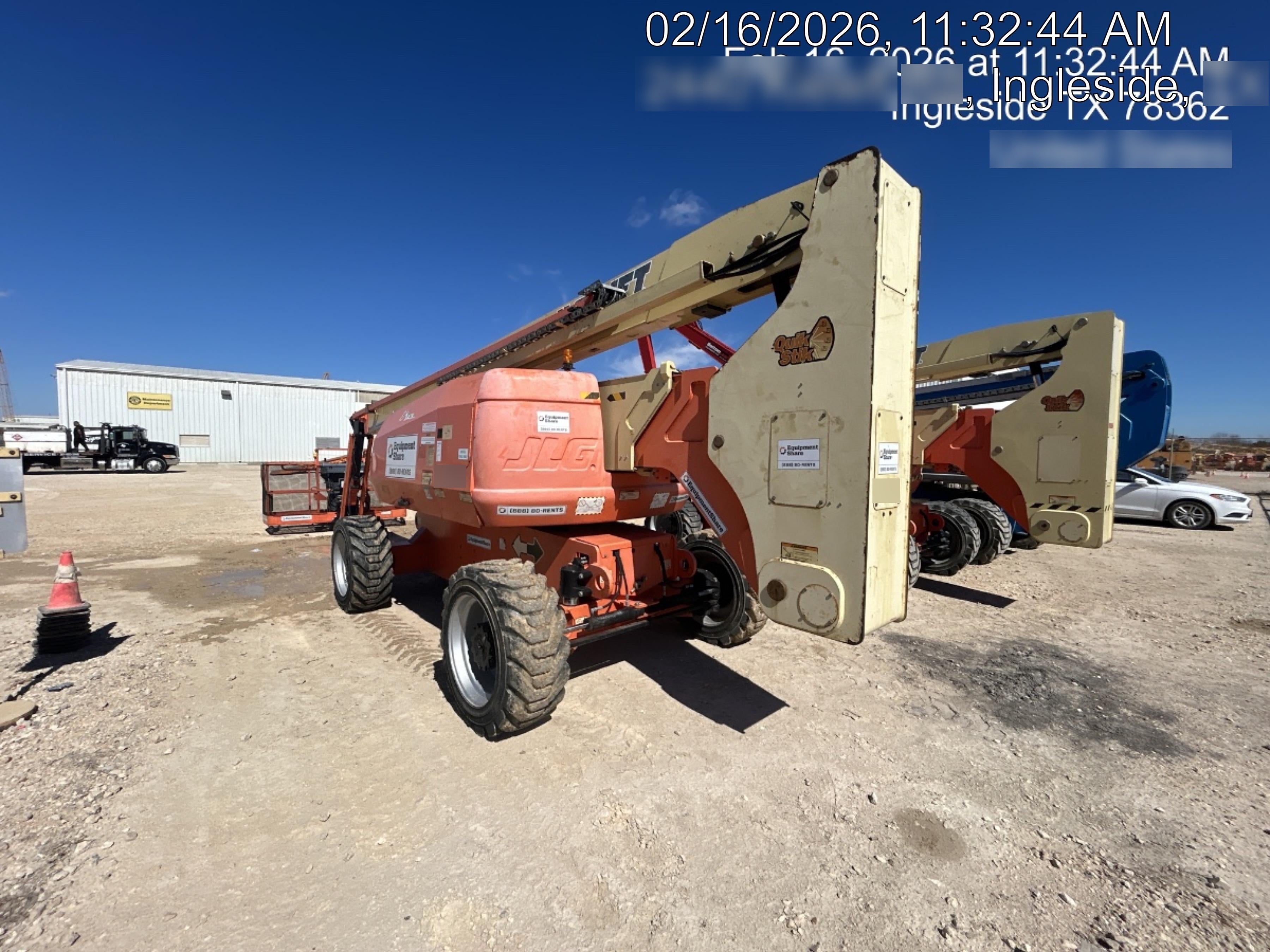 2019 JLG 800AJ