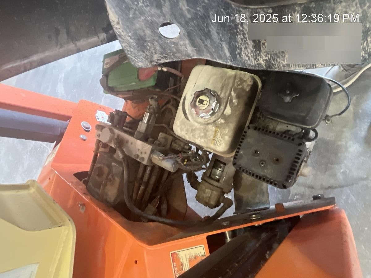 2022 JLG T500J