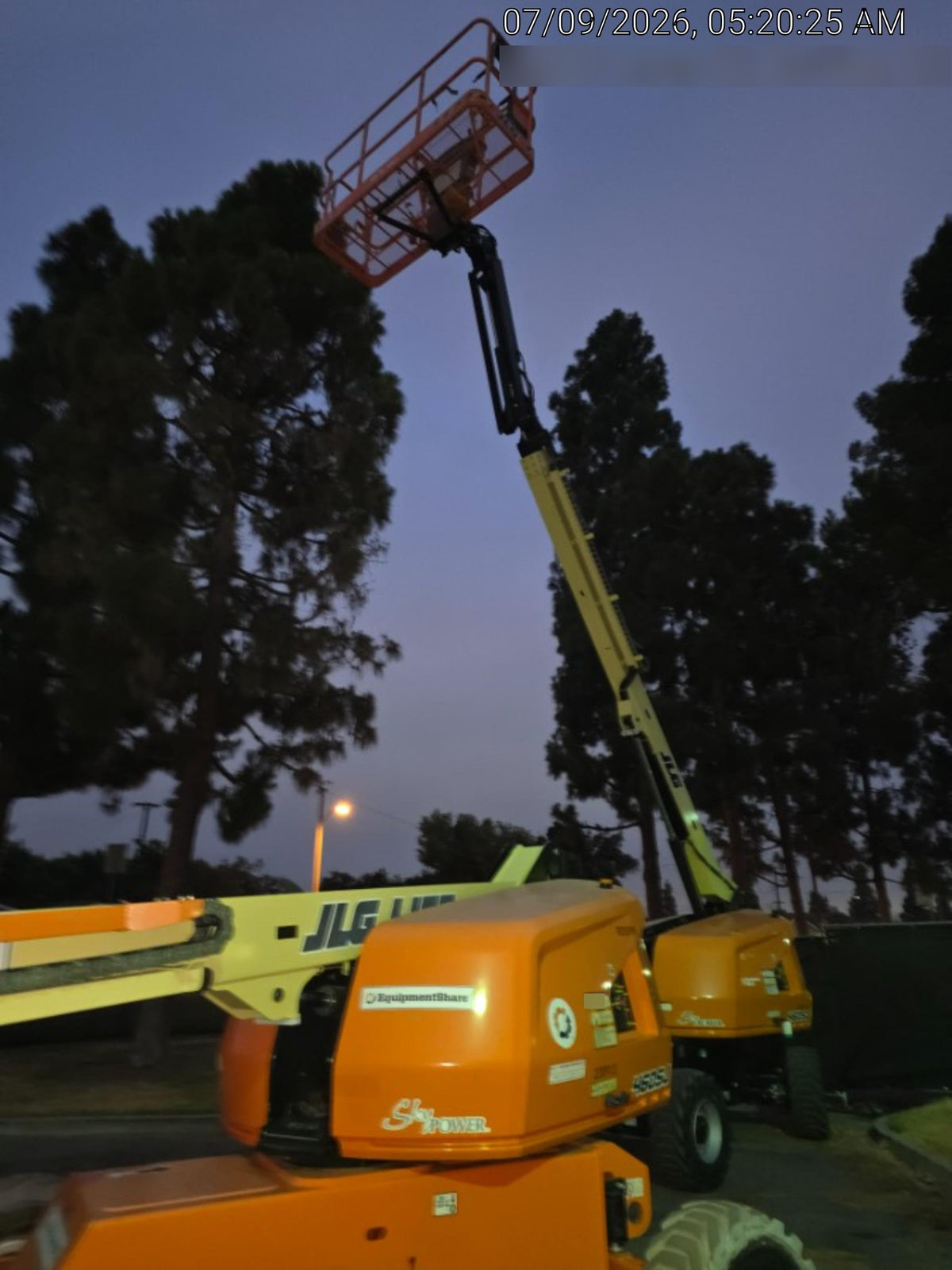 2025 JLG 460SJ