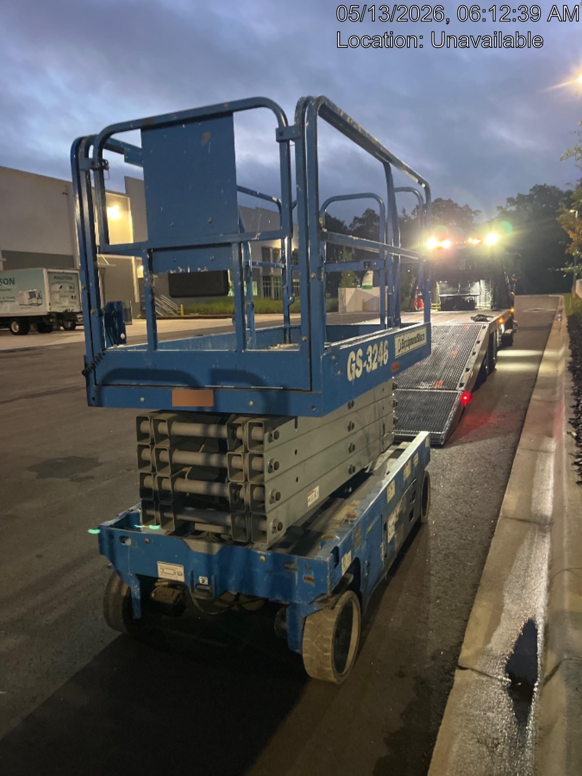 2019 Genie GS-3246 Folding rails with full height swing gate
