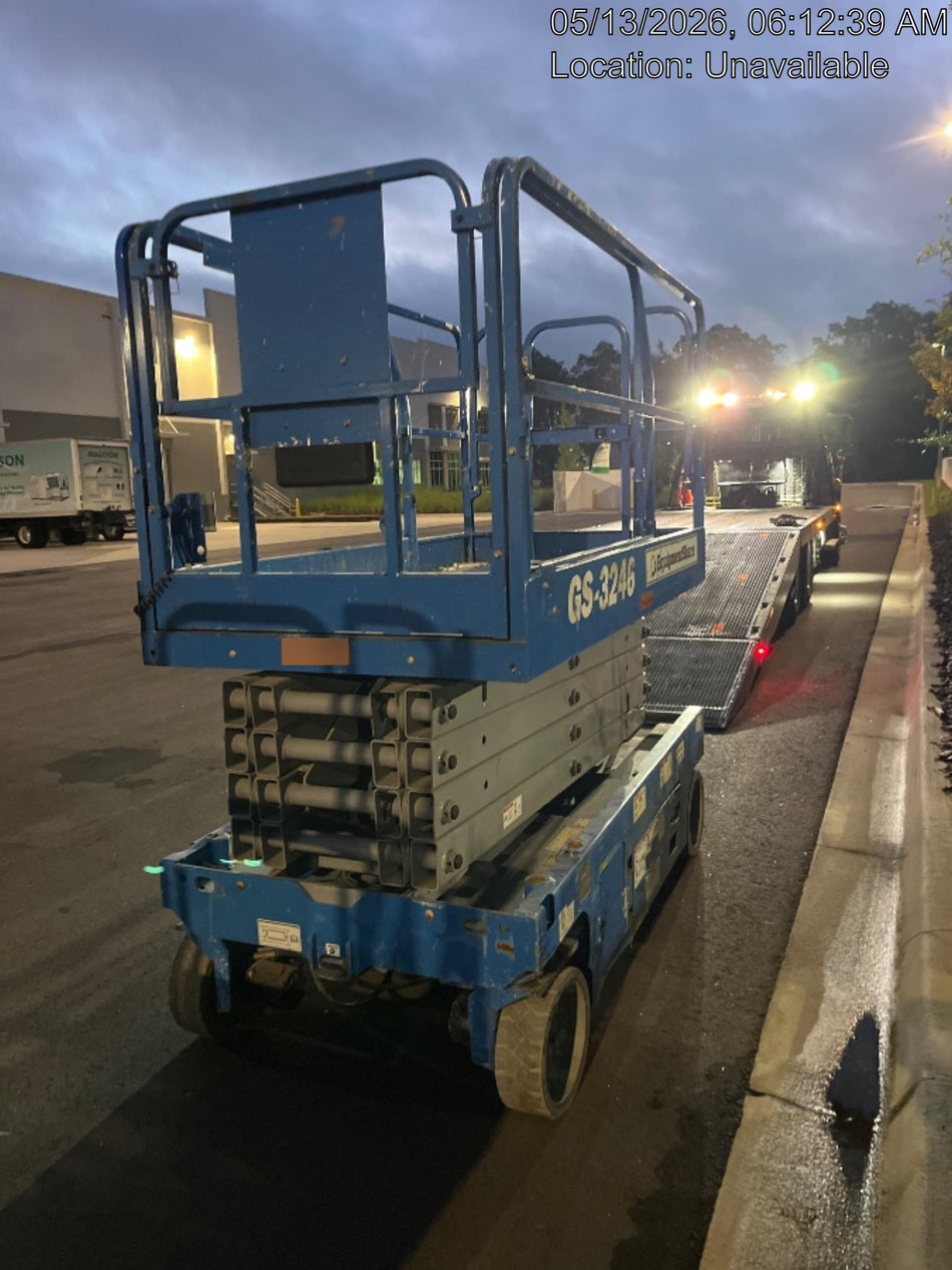 2019 Genie GS-3246 Folding rails with full height swing gate