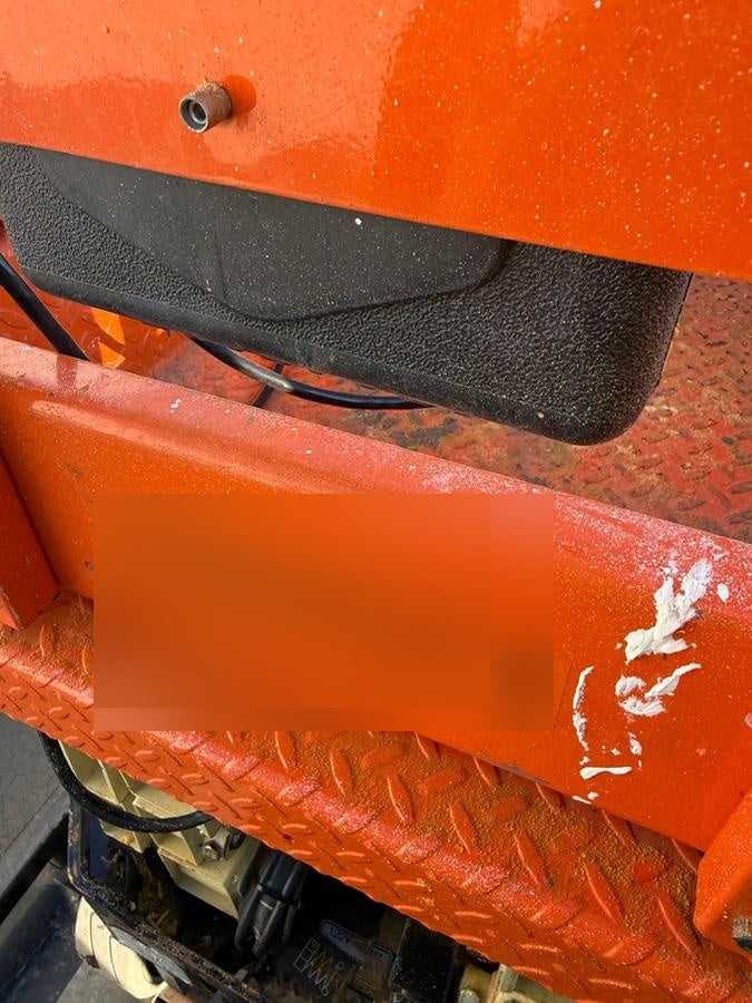 2022 JLG ES1932