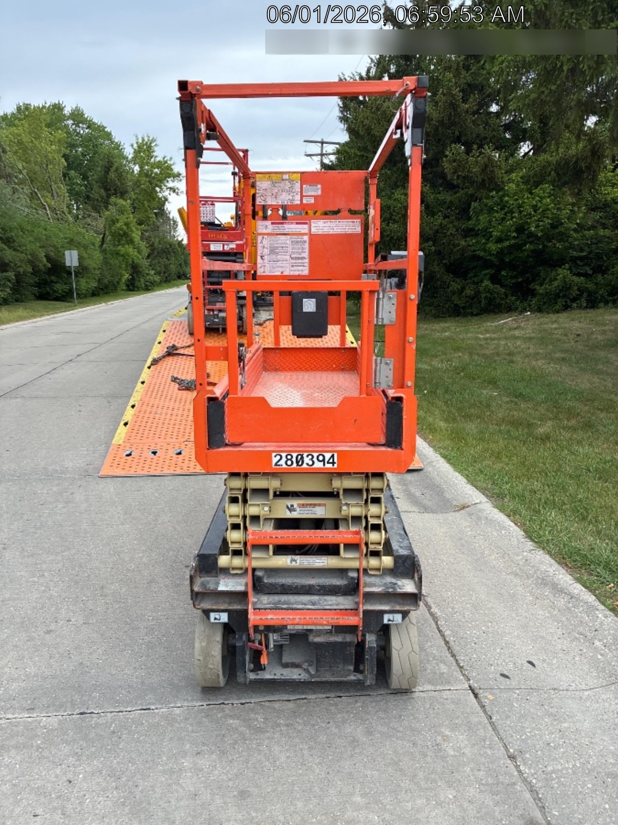 2022 JLG ES1932