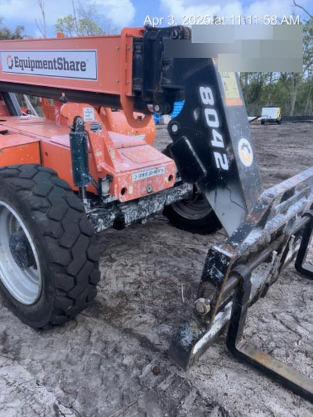 2020 SKYTRAK 8042