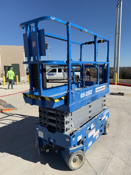 2021 GENIE GS-1932
