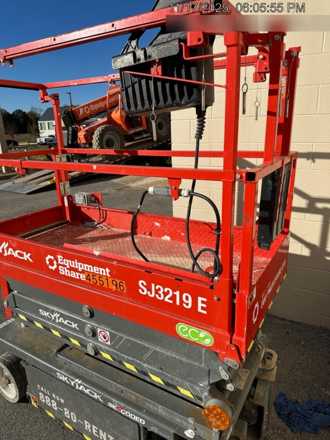 2024 Skyjack SJ3219 Electric Drive, Sld NM Tires, DBcns, RFRails, Power to Platform, T3 + Access Control