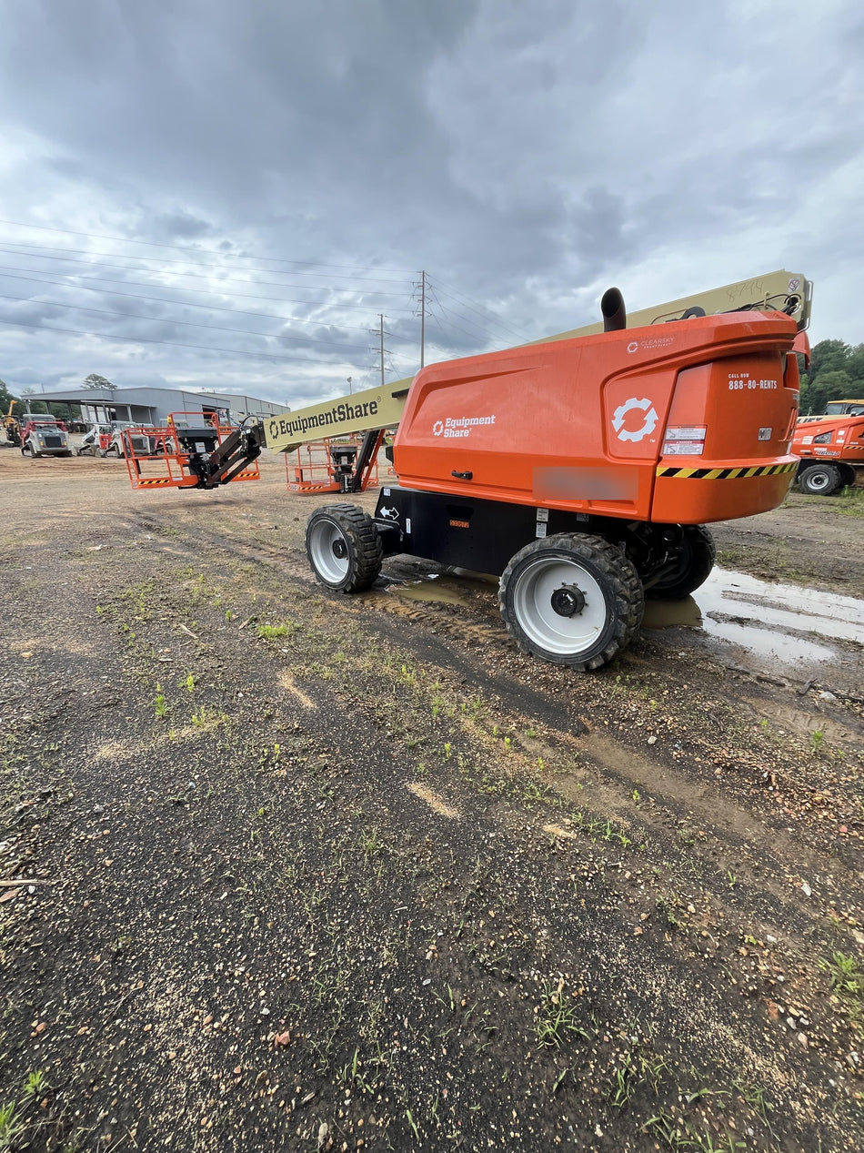 2025 JLG 660SJ