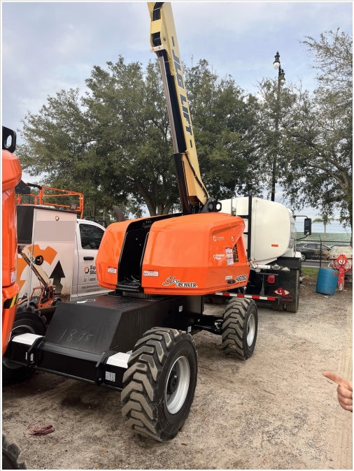 2023 JLG 460SJ
