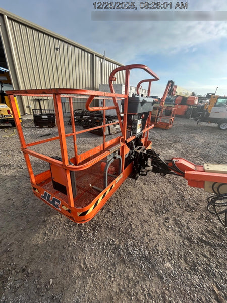 2021 JLG 400S