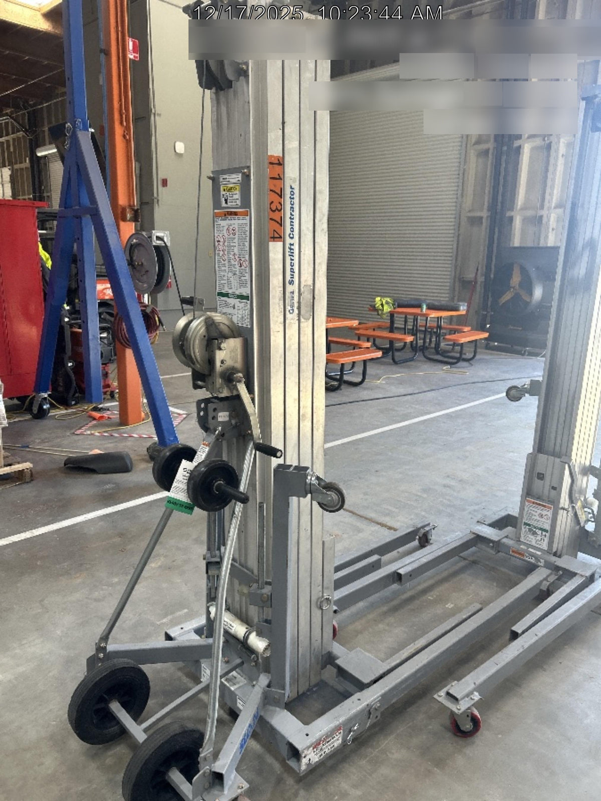 2020 GENIE SLC-24