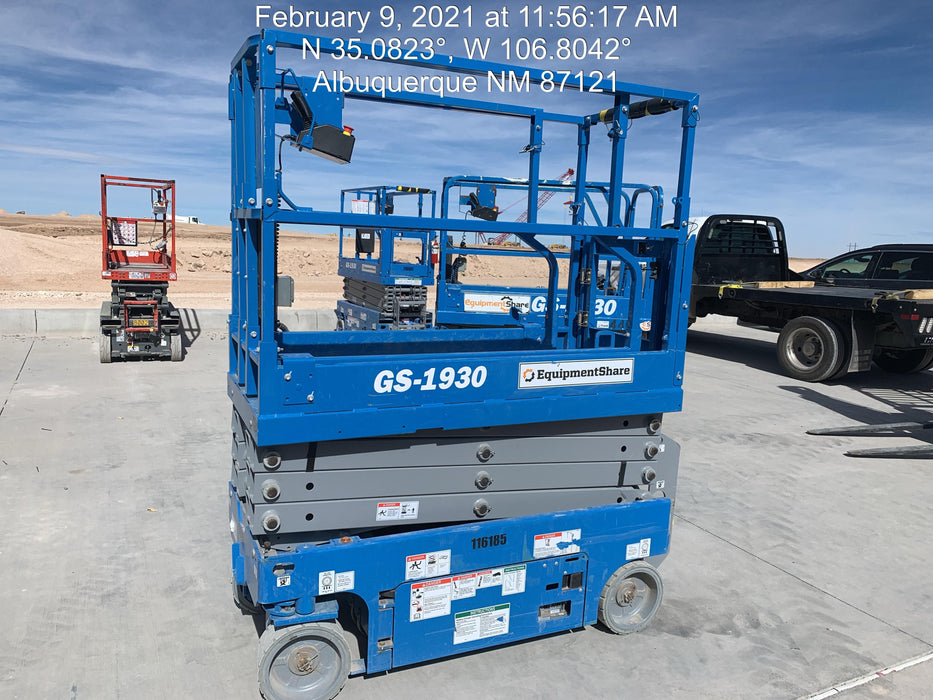 2020 Genie GS-1930 Solid Non Marking Tires, Beacon, Folding rails with half height swing gate