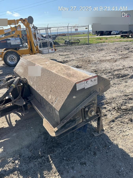 2022 TAKEUCHI 84" Broom - Takeuchi