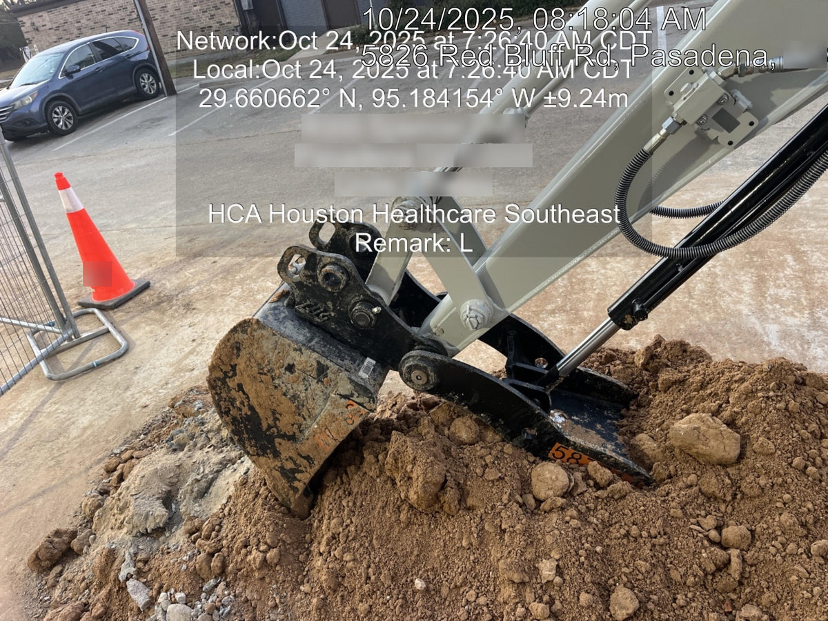 2025 TAKEUCHI 18" HD Bucket - Takeuchi