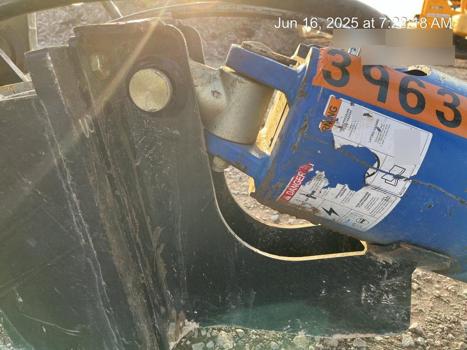 2024 AUGER TORQUE 3300-30