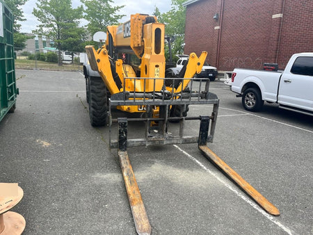 2022 JCB 332/E5286
