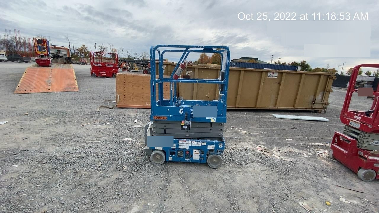 2021 GENIE GS-1330m