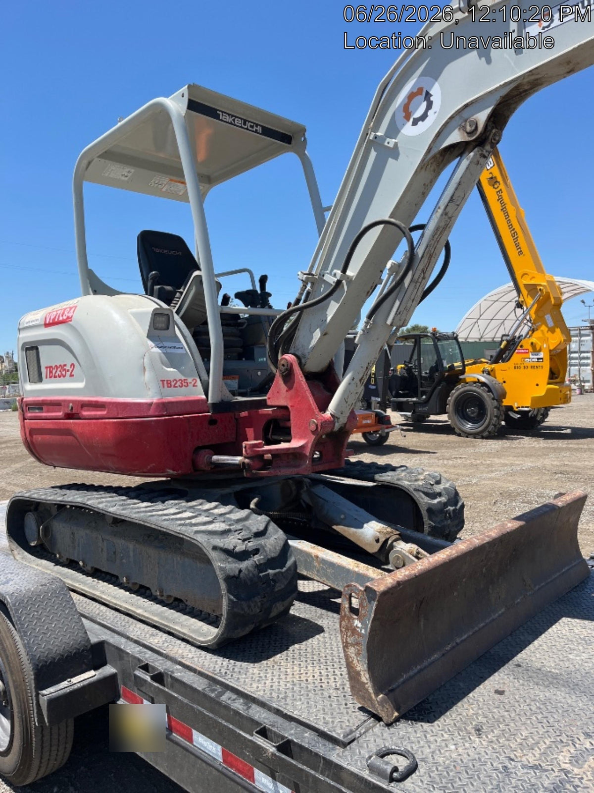 2022 TAKEUCHI TB235-2R