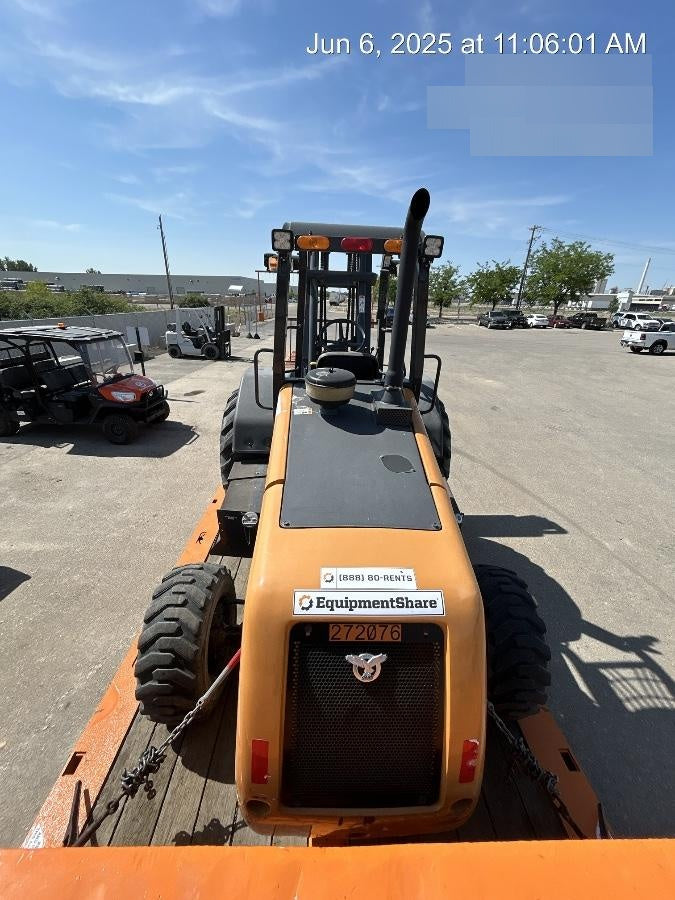 2023 CASE 588H
