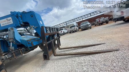 2018 Genie GTH-636 Genie GTH-636 w/Open ROPS, Solid Tires, Work Light/Beacon, 48" Carriage and Forks