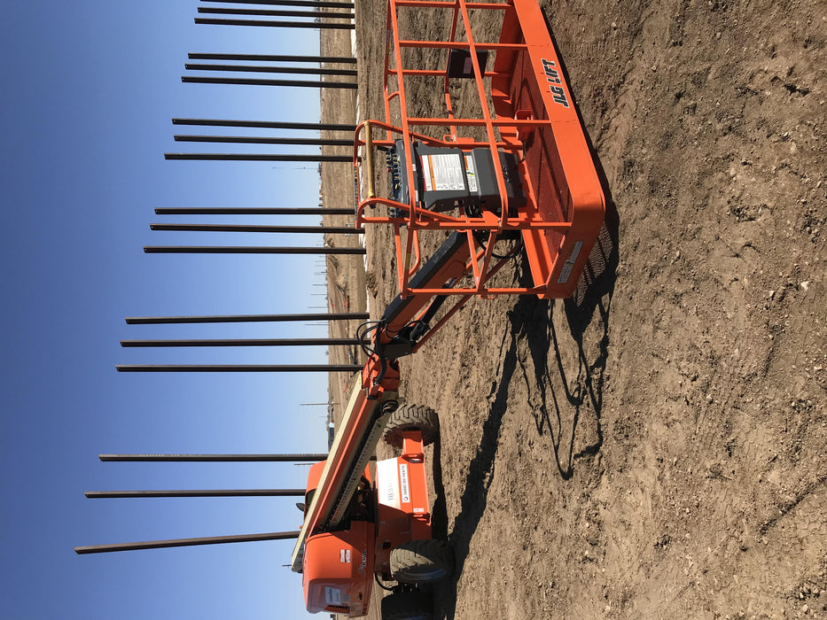 2018 JLG 660SJ