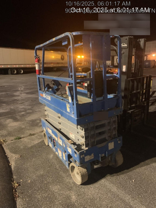 2019 Genie GS-1930 Fixed Rails with Chain Entry