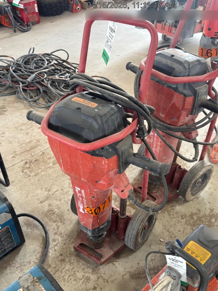 2023 HILTI TE 3000-AVR