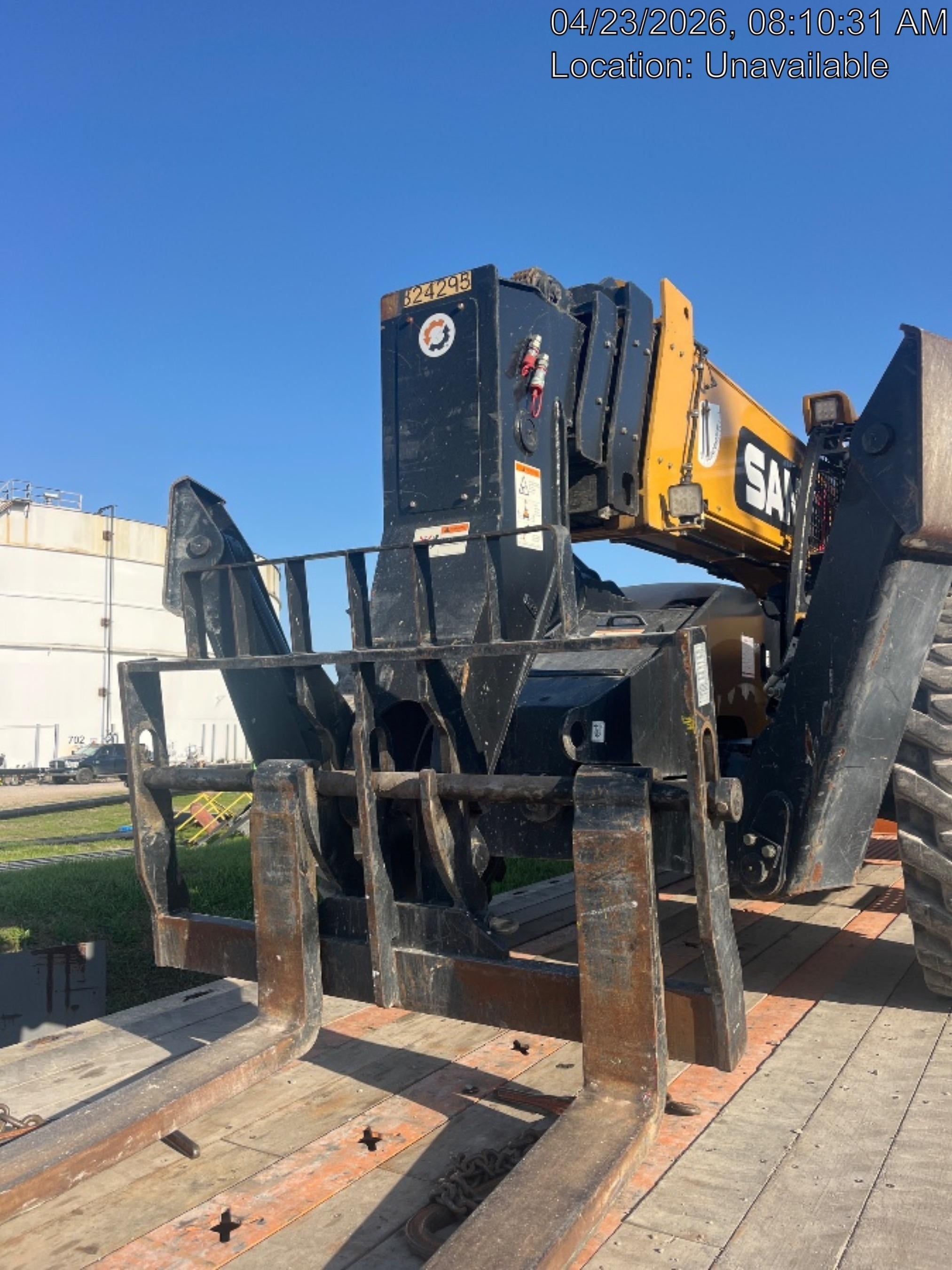 2023 SANY STH1056