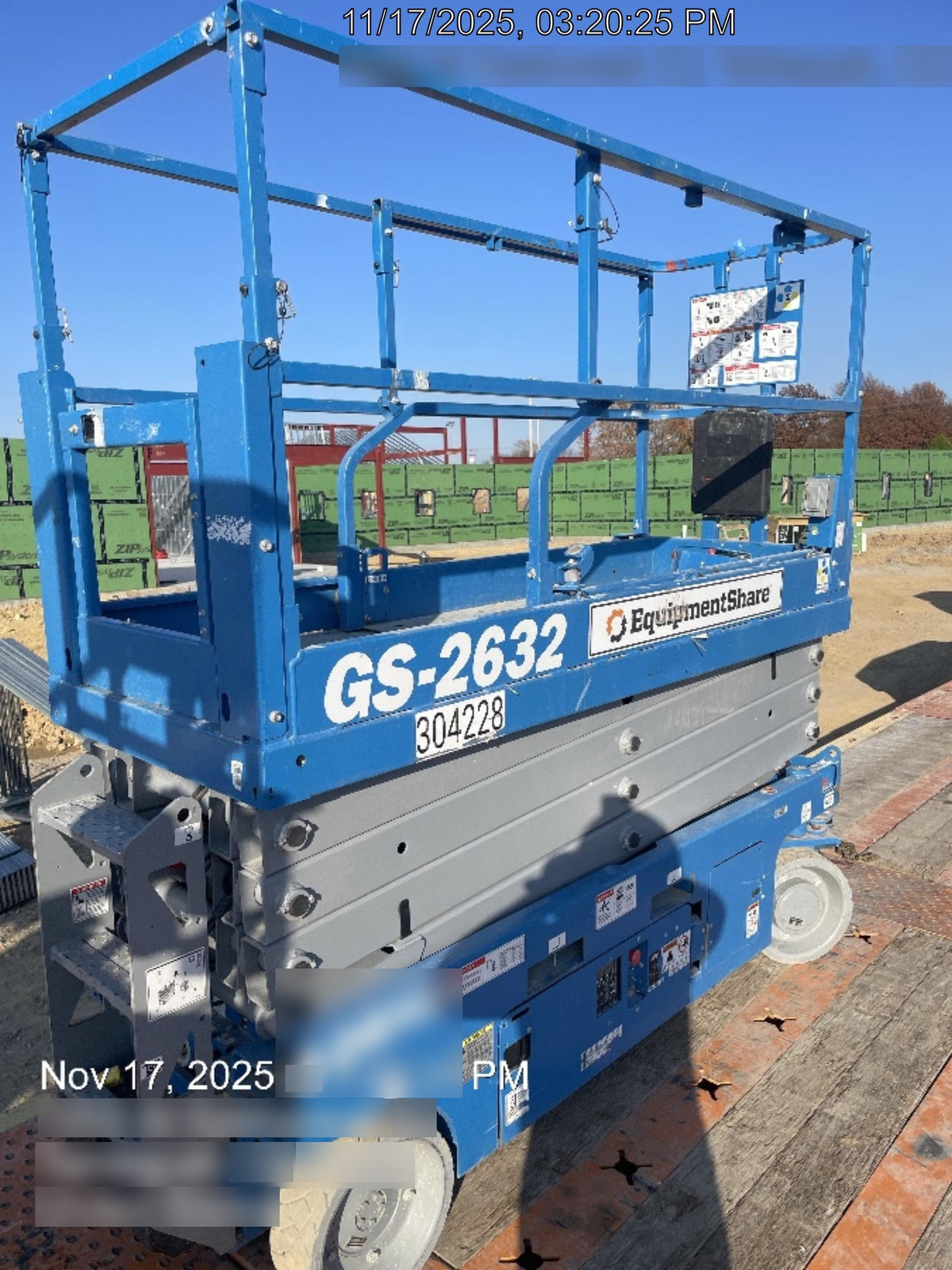 2023 GENIE GS-2632