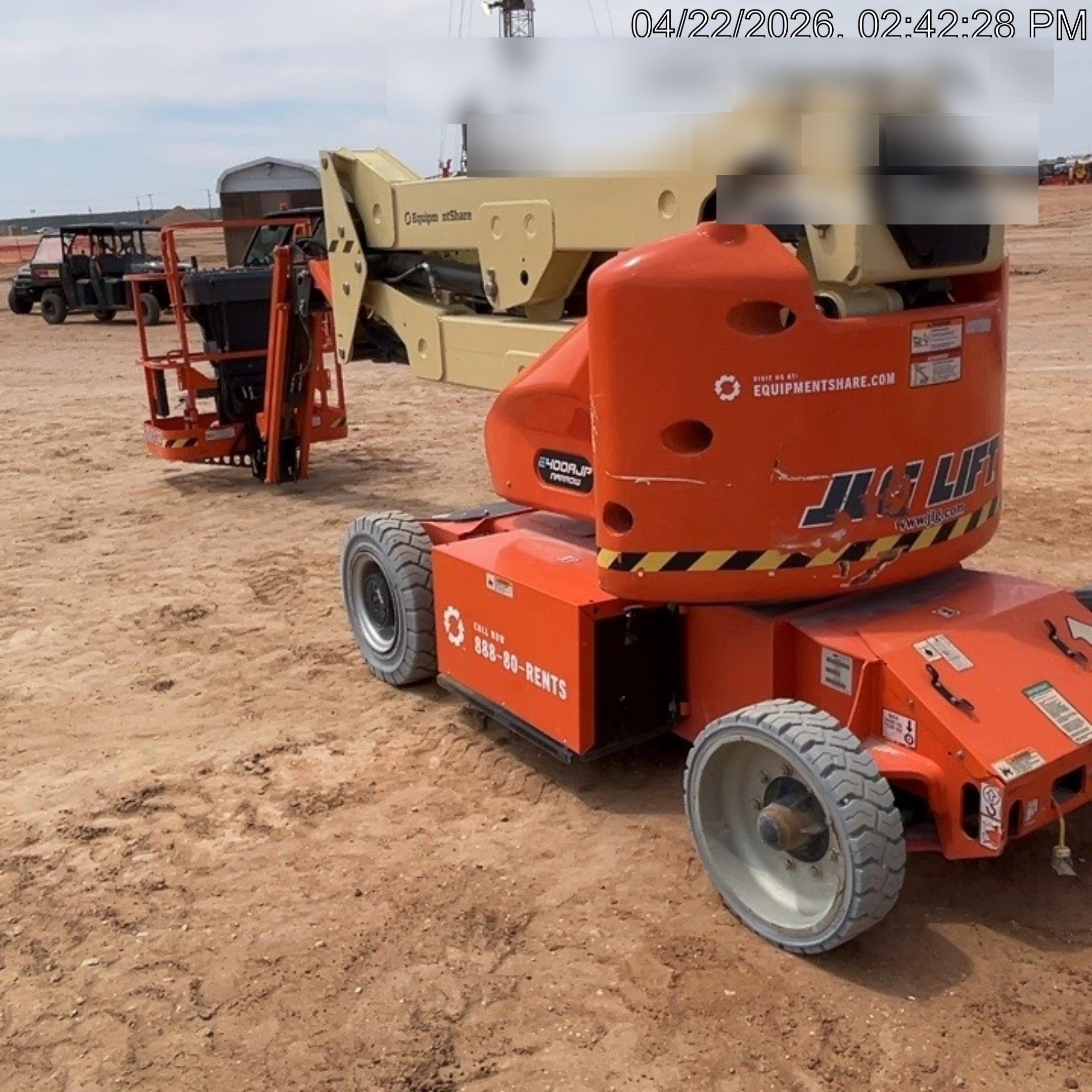 2023 JLG E400AJP Narrow