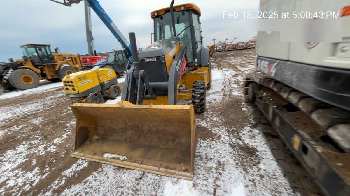 2022 JOHN DEERE 310LEP - Extendable Stick