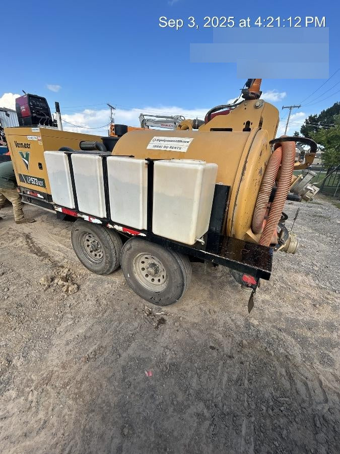 2022 Vac-Tron LP573XDT T4 Koehler Diesel Engine, 500 Gallon Debris Tank, x2 100 Gallon Water Tanks