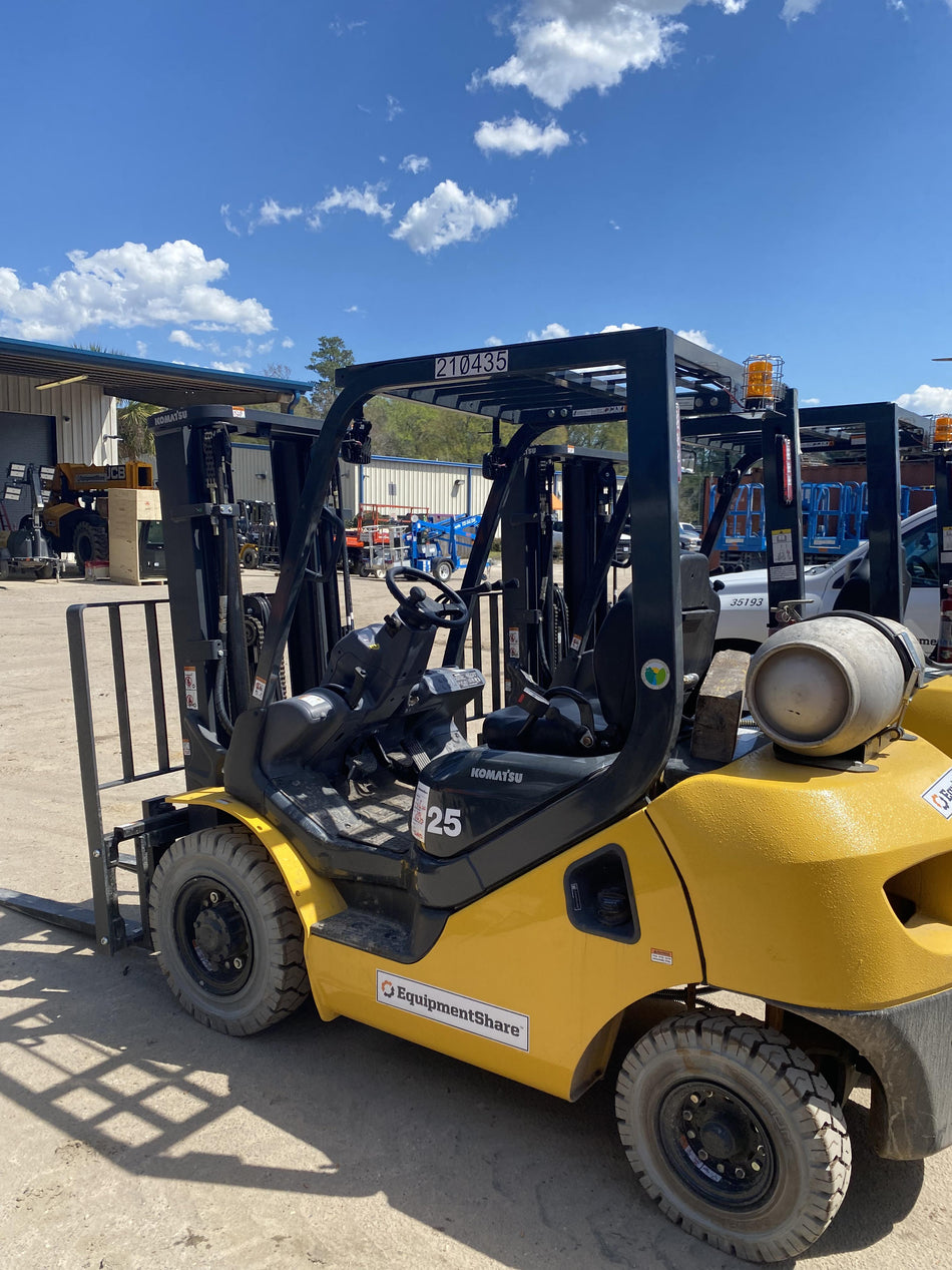 2022 KOMATSU FG25T-16